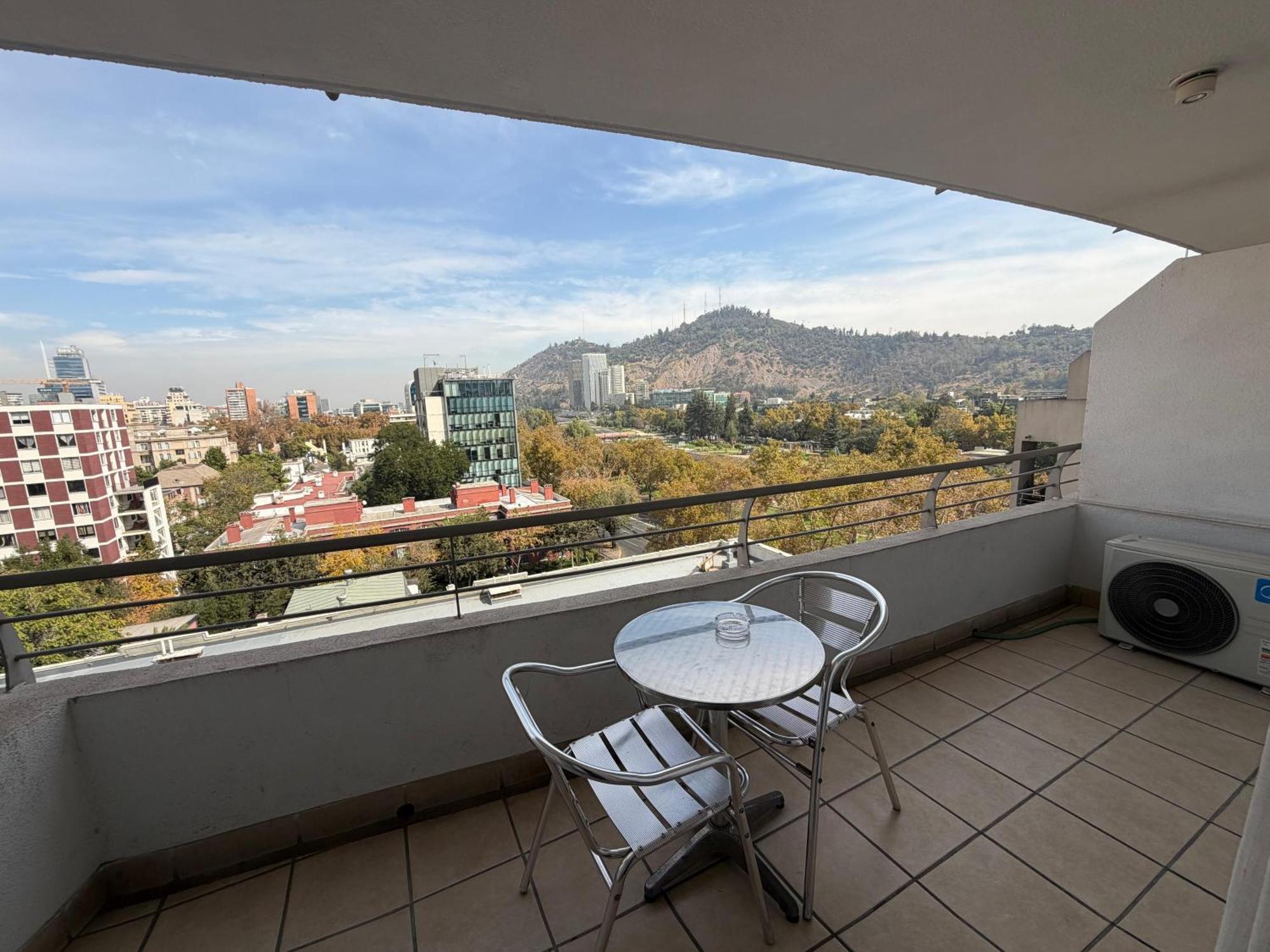 Apart Lyon Suite, Santiago